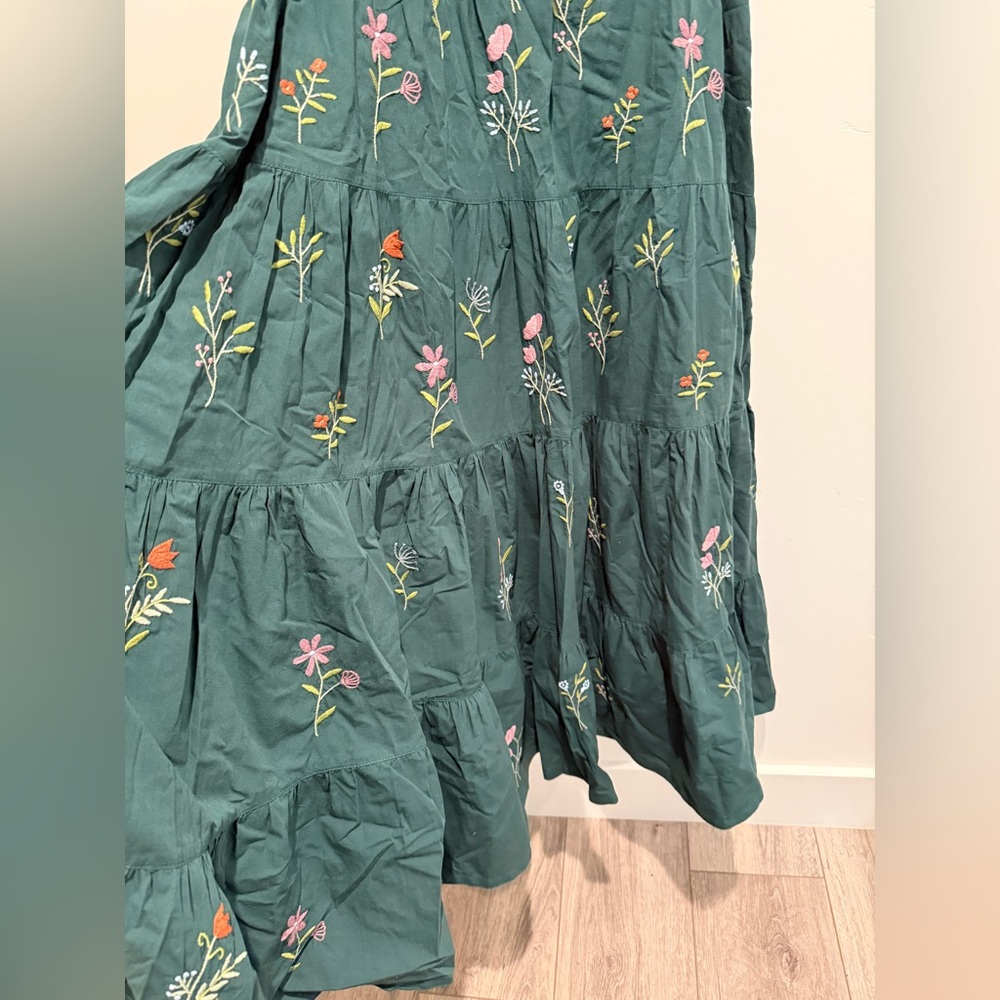 Mi Golondrina Lila Verde Arroyo long embroidered tiered dress size large NWT! - Picture 2 of 12